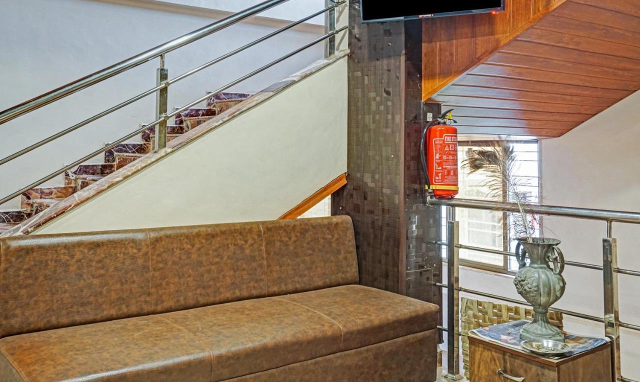 Itsy Hotels Punest Phursungi Экстерьер фото